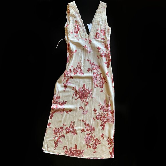 Abercrombie & Fitch *NWT Floral Lace Maxi Dress Cream Red Slip Dress Size S - Picture 4 of 12